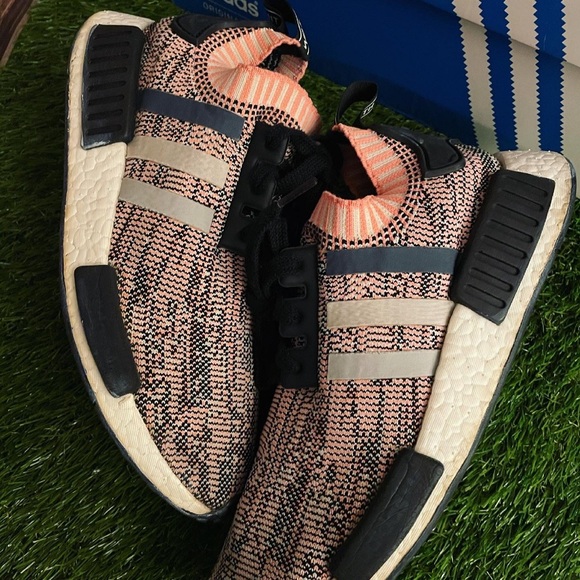 NMD_R1 Primeknit Sun Glow - Picture 2 of 2